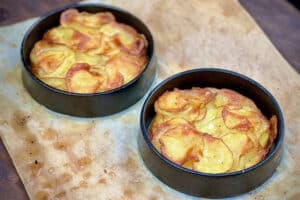 phot of Pomme Anna on a board