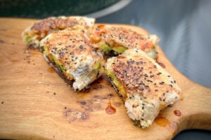 photo of Crispy Rice Paper Wraps on a board