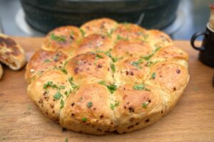 Tear and share garlic bread Tear and share garlic bread